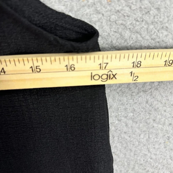 Emery Rose romper womens small black textured pockets adjustable strap gauzy nwt - Picture 8 of 11